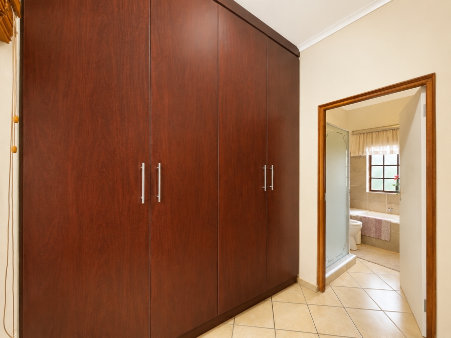 3 Bedroom Property for Sale in WestLake Country Safari Estate North West